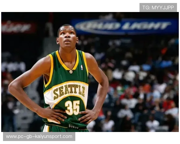 阿卡被称最强新秀